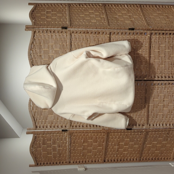 Fabletics hoodie - Picture 2 of 2